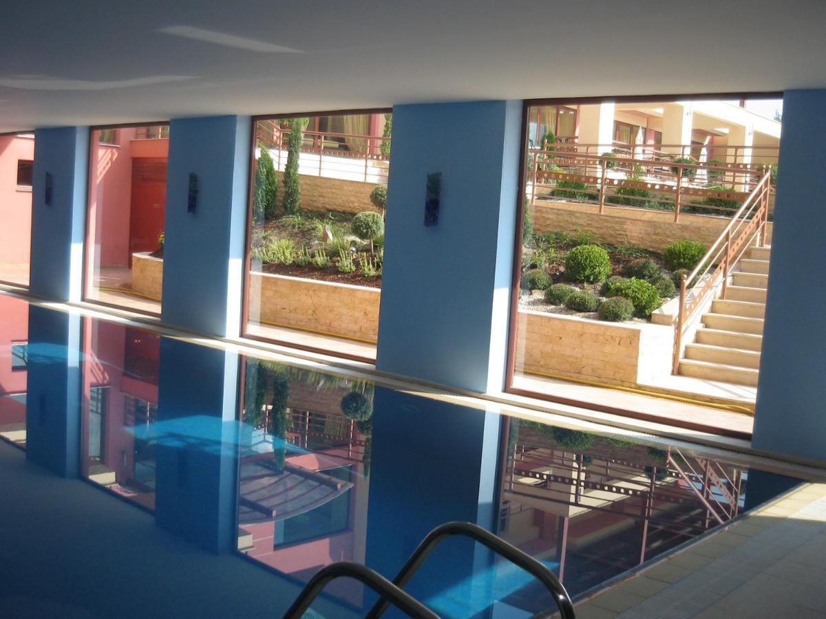 4 Epoxes Hotel Spa Káto Loutrákion 외부 사진