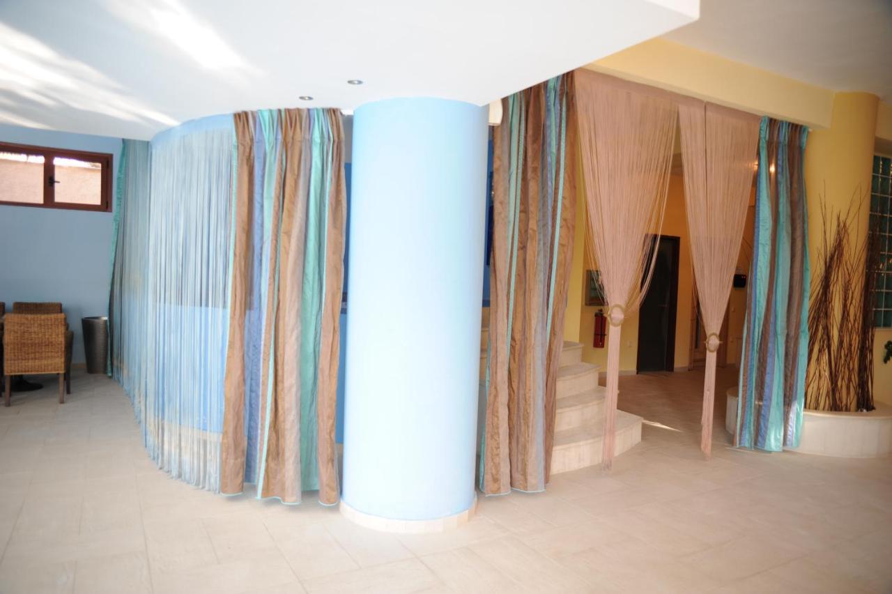 4 Epoxes Hotel Spa Káto Loutrákion 외부 사진