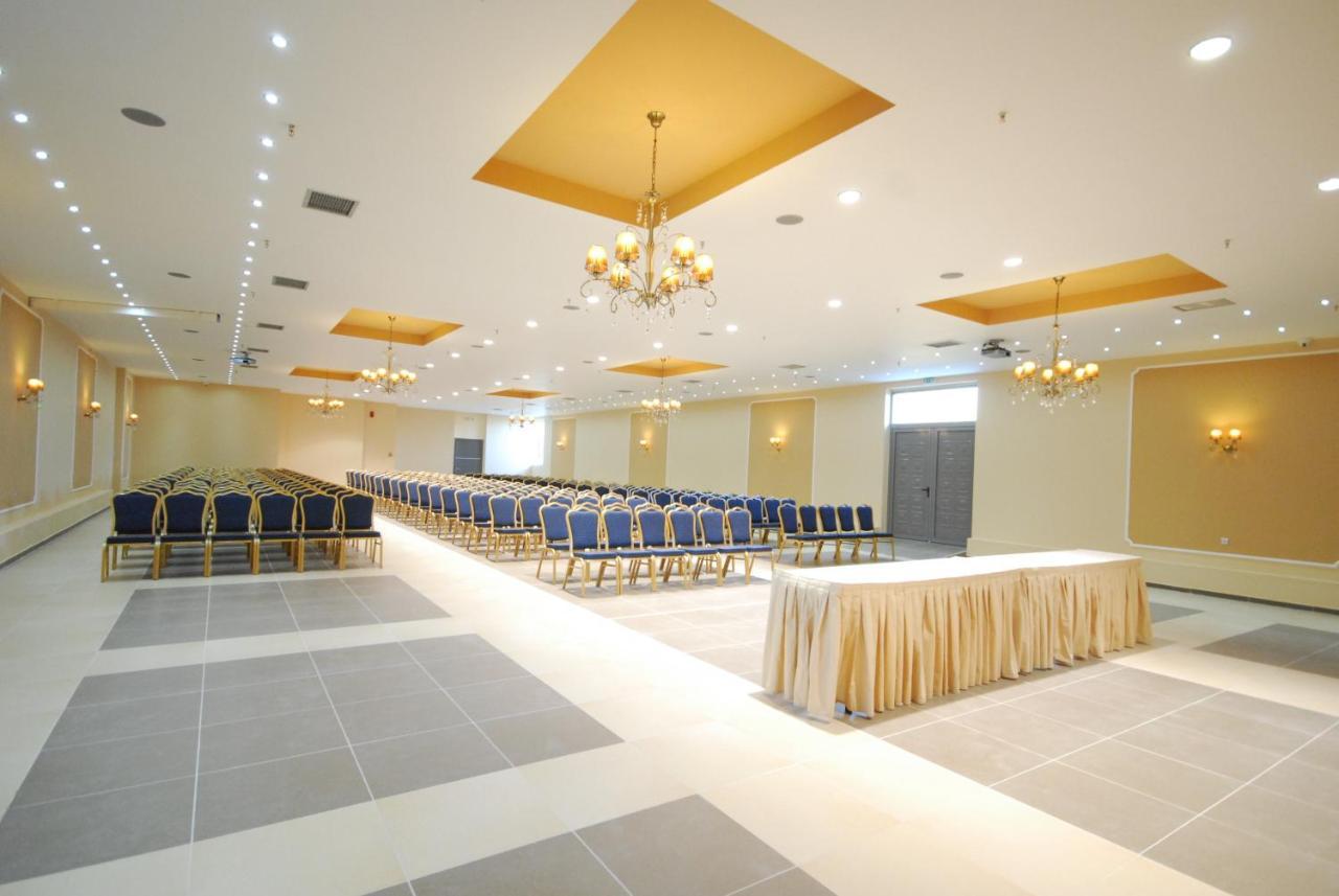 4 Epoxes Hotel Spa Káto Loutrákion 외부 사진