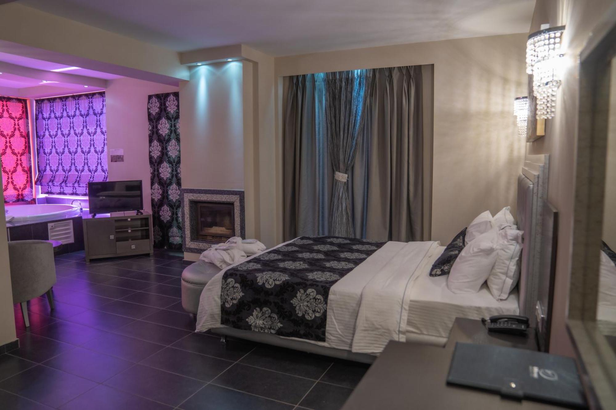 4 Epoxes Hotel Spa Káto Loutrákion 외부 사진